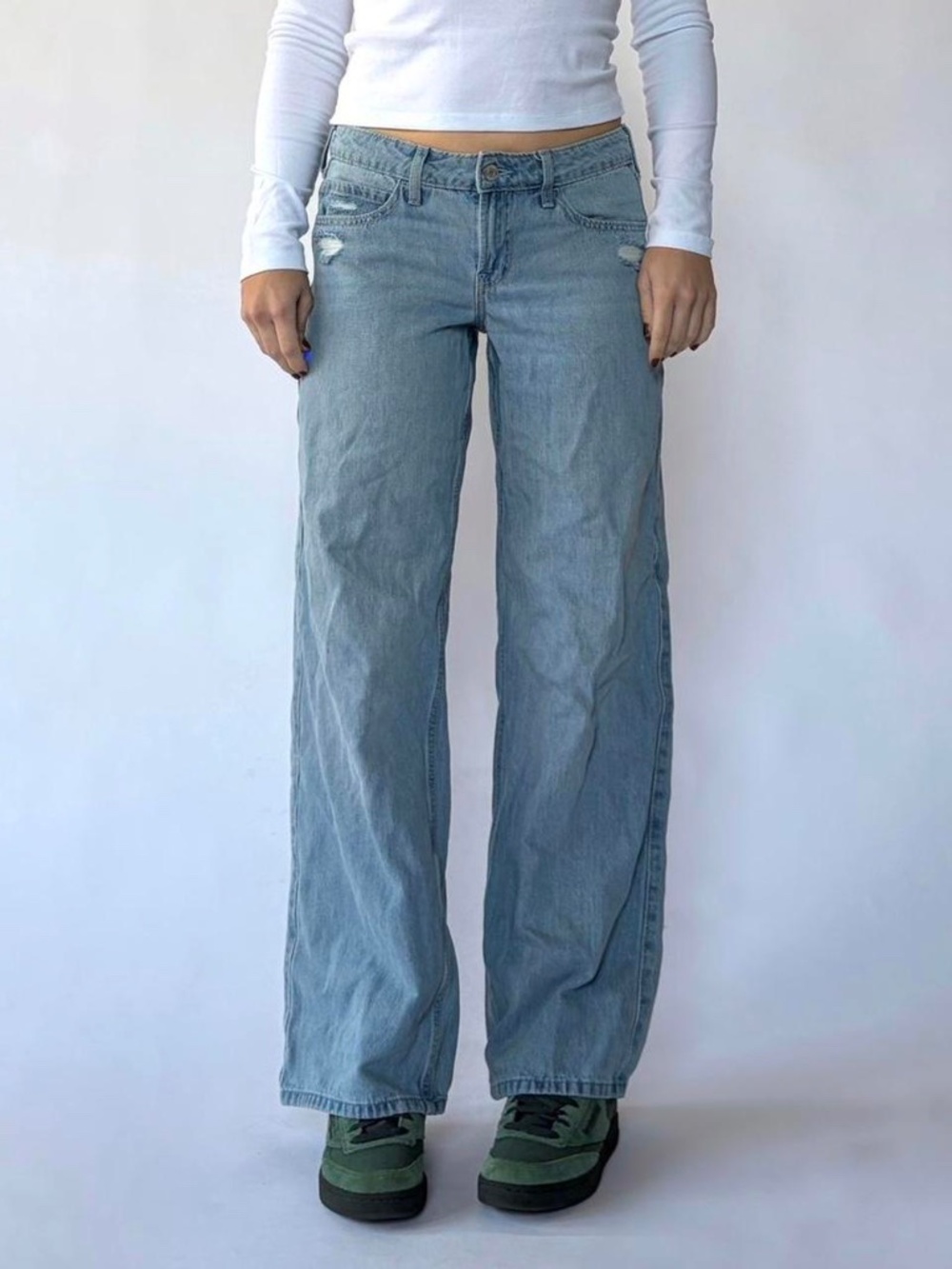 Hollister Low Rise Baggy Jeans Size 6/28